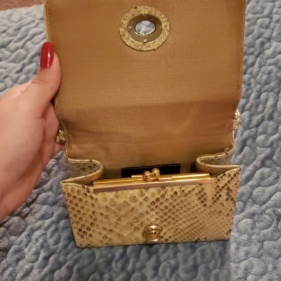 bag - Picture 3 of 3